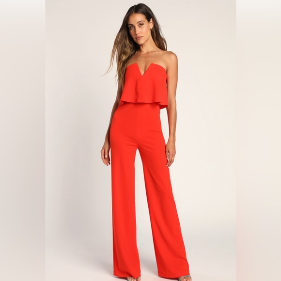 Lulu’s Power of Love strapless jumpsuit - Picture 2 of 5